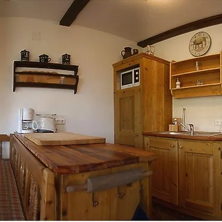 Karntnerhaus I Patergassen